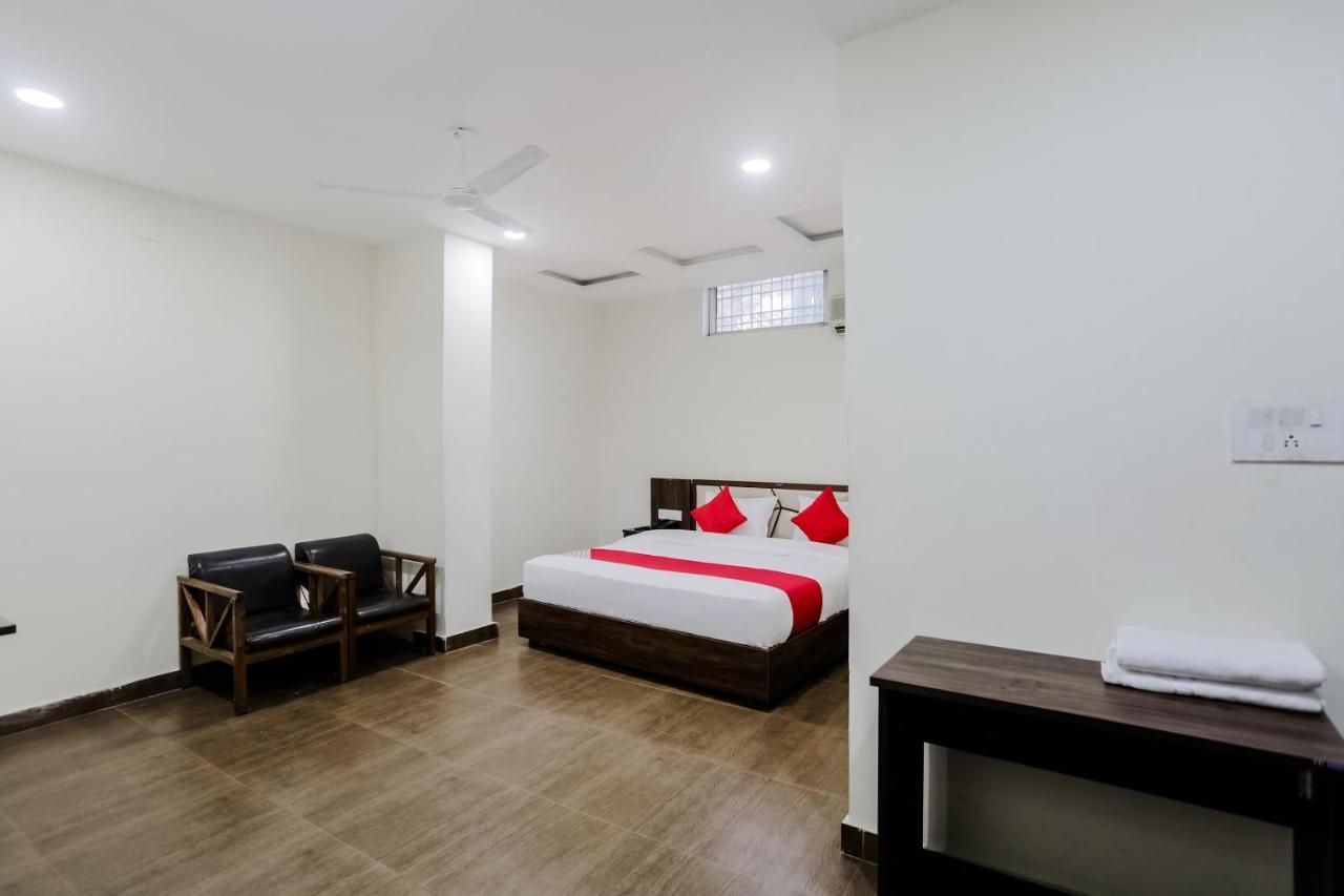 Oyo 63134 Hotel Red Queen Raigarh Экстерьер фото